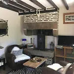 Perche Dans Les Montagnes Du Mont-saint-michel Prázdninový dům Beauficel