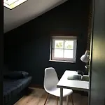 Perche Dans Les Montagnes Du Mont-saint-michel Prázdninový dům