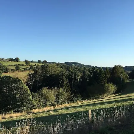 Perche Dans Les Montagnes Du Mont-saint-michel Tatil Evi *